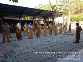 APEL SENIN PAGI KALURAHAN KARANGWUNI